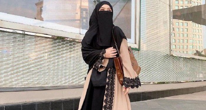 5 OOTD Hijab Kekinian ala Selebgram Cantik Wardah Maulina