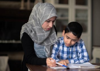 Cara Efektif Melatih Anak Tekun dan Pantang Menyerah