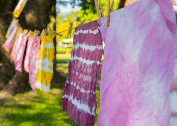 Mengenal 5 Bahan Alami Pewarna Kain dari Tumbuhan