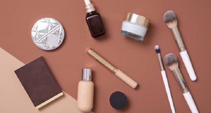 Mengenal Kegunaan Brush Make Up Sesuai Bentuknya