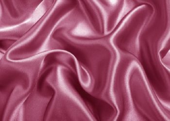 Ini Dia 6 Rekomendasi Bahan Dress Hijab untuk Acara