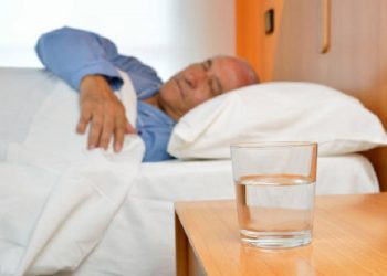 Alasan Waktu Tidur Lansia Lebih Sedikit