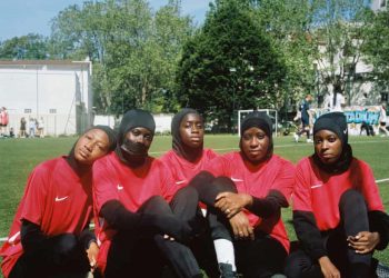 Les Hijabeuses: Klub Sepak Bola yang Melawan Larangan Jilbab Di Lapangan