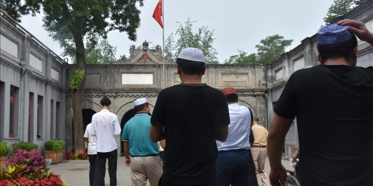 Kelompok Muslim AS Desak Hilton Batalkan Proyek di Bekas Masjid Uighur