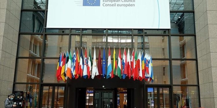 Dewan Eropa Menyerukan Austria Menarik 'Peta Islam'