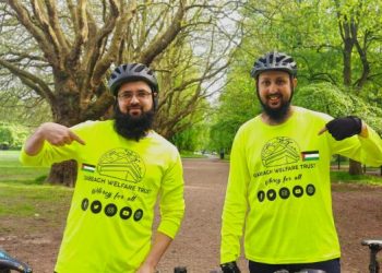 Pengendara Sepeda Muslim Manchester Galang Dana untuk Palestina