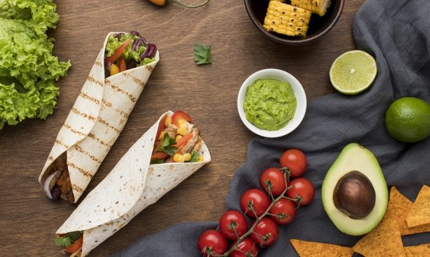 Cara Membuat Kebab dengan Kulit Tortila Homemade