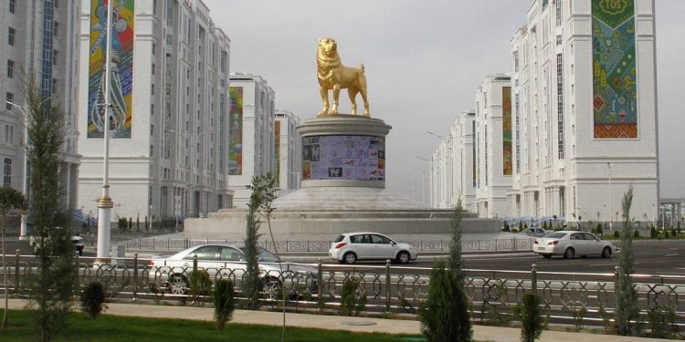Ibu kota Turkmenistan Gantikan Hong Kong Jadi Kota Termahal untuk Pekerja Asing