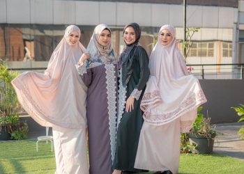 Siti Khadijah Rilis 11 Mukena dan Dua Hijab di SK Festive Week 2021