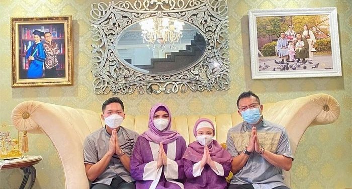 Anang Hermansyah Bagikan 1.000 Paket Daging Kurban