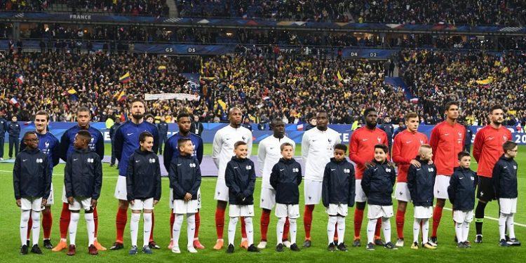 Hukum Menyanyikan Lagu Kebangsaan