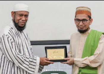 Ustaz Adi Hidayat Dukung Pesantren Nuu War