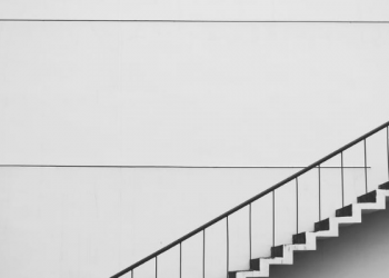 Kisah Kebiasaan Imam Ilkiya al-Harasi dalam Menghafal