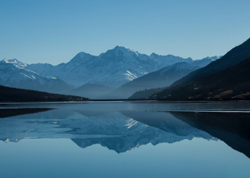 Kisah Orang-orang yang Pertama Masuk Islam
