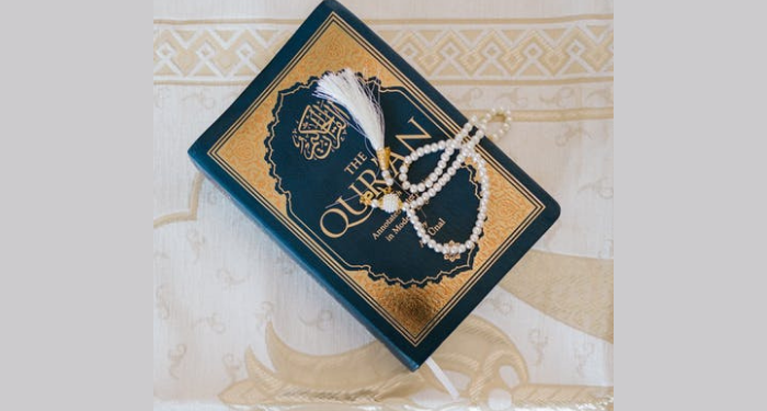 Tafsir Surat Al-Baqarah Ayat 4, Percaya Kitab dan Hari Akhir