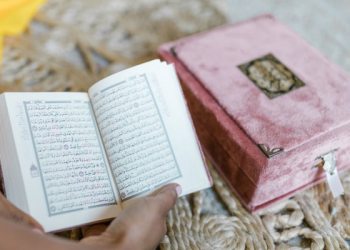 Al-Qur’an Bisa Menjadi Pembela atau Penuntut Kita