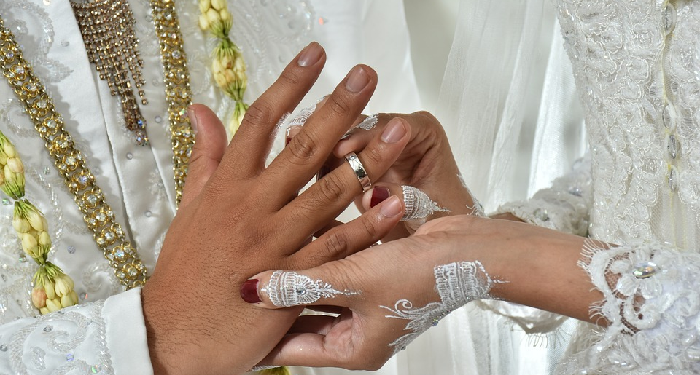 Resepsi Penikahan Hanya 30 Orang di Masa PPKM Darurat