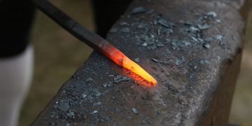 Hukum Kay, Pengobatan dengan Memanaskan atau Membakar Besi