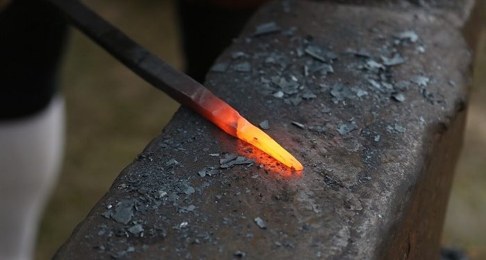 Hukum Kay, Pengobatan dengan Memanaskan atau Membakar Besi