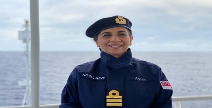 Angkatan Laut Kerajaan Inggris Tunjuk Kapten Wanita Muslim Pertama