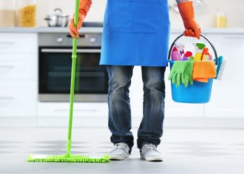 Plus Minus Asisten Rumah Tangga