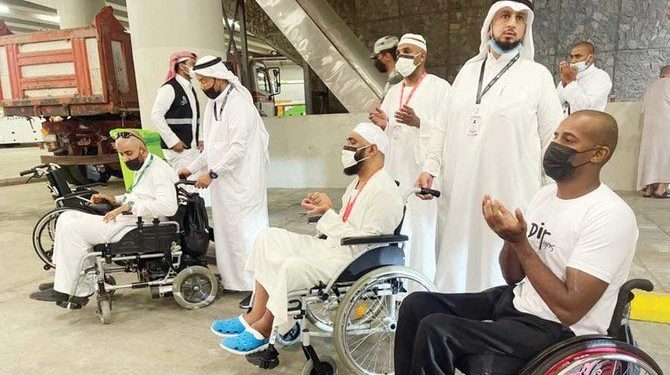 Jamaah Berkebutuhan Khusus Selesaikan Haji dengan Mudah