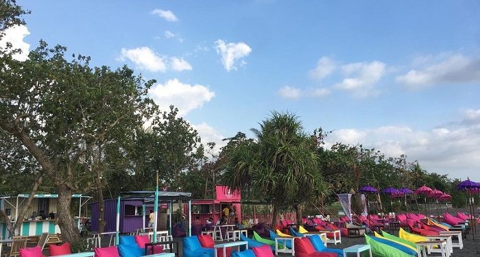 Pantai Batas Senja, Destinasi Wisata Paling Hits di Mataram