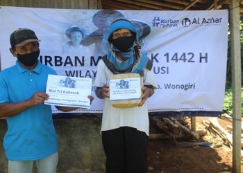 Berbagi Daging Kurban di Pelosok Desa Rawan Kekeringan