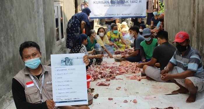 Pandemi Tak Menyurutkan Semangat untuk Berbagi Kebahagiaan di Momentum Idul Adha