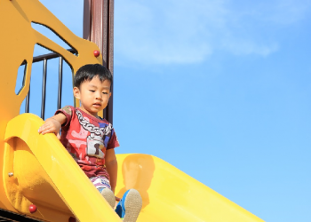 Perkembangan Anak Usia 1 Tahun 7 Bulan