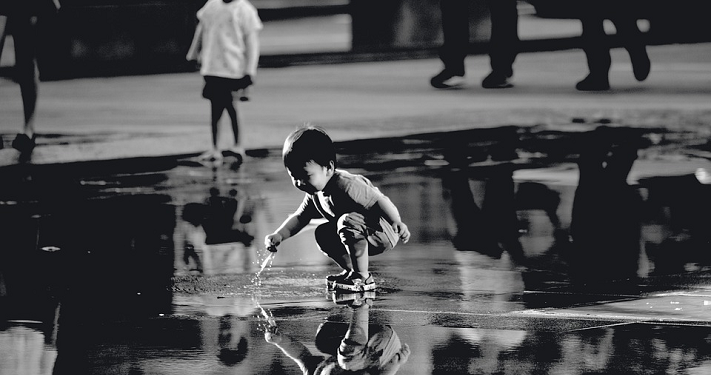 Tafsir Surah Al-Furqon ayat 74: Kehadiran Anak dan Tanggung Jawab Orang Tua