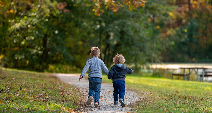 Perkembangan Anak Usia 1 Tahun 5 Bulan