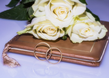 Pikirkan Hal-Hal Ini Sebelum Memutuskan Nikah Muda