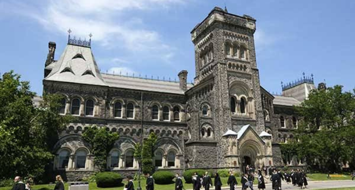 Beasiswa S1 di University of Toronto Kanada