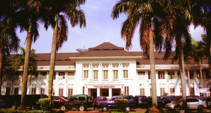 Sejarah Berdirinya dan Perkembangan Universitas Indonesia