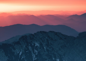 Kisah Kelahiran Hasan Al-Basri yang Tumbuh di Lingkungan Para Istri Nabi