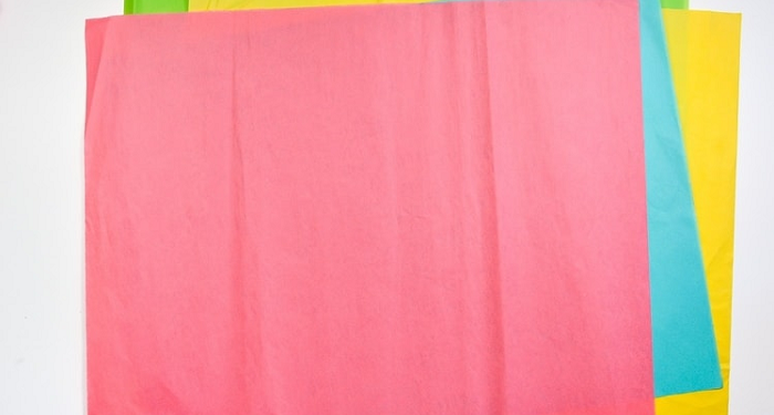 Membuat Bunga Mawar dari Kertas Tisu