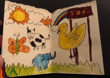 perempuan itu menangis