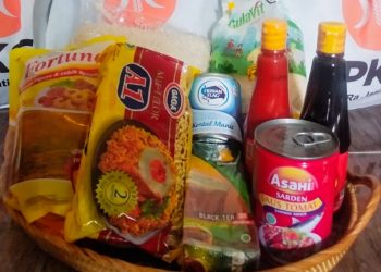 RKI Jatiluhur Bagikan 100 Paket Sembako untuk Warga