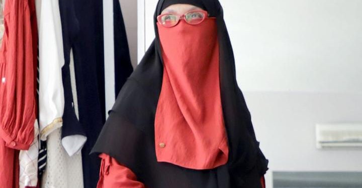 Tips Designer Irna Mutiara Menjaga Iman dan Imun Saat Berjuang Melawan Covid-19