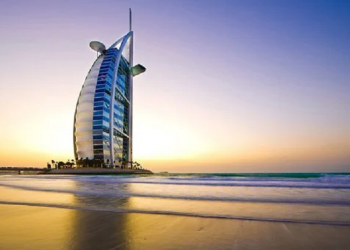 8 Fakta Menarik Burj Al Arab, Hotel Halal Bintang 7 di Dubai