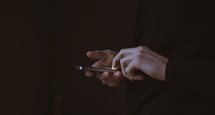 Satu Usapan Jari Kita Ubah Persepsi Dunia