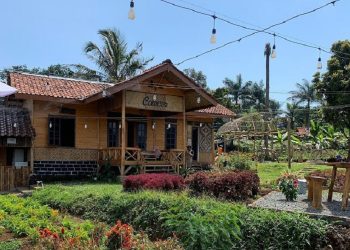 Colecer Garden Cafe Cofe Referensi Wisata Kuliner di Bogor