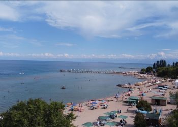 Air Hangat Danau Issyk-Kul Kirgistan Jadi Daya Tarik Wisatawan