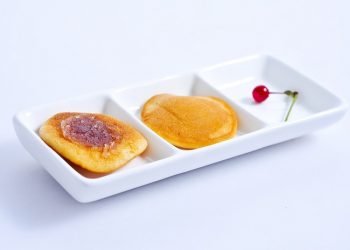 Kue Dorayaki Cokelat Empuk Tanpa Telur