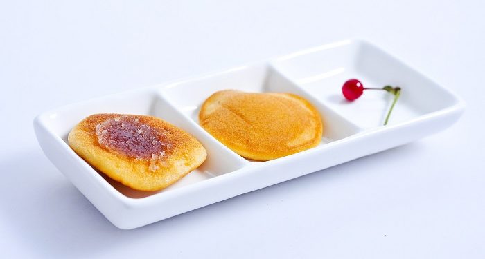 Kue Dorayaki Cokelat Empuk Tanpa Telur