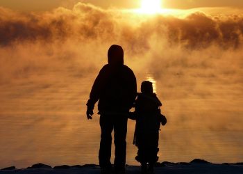 Ayah Harus Dapat Merebut Hati Anak