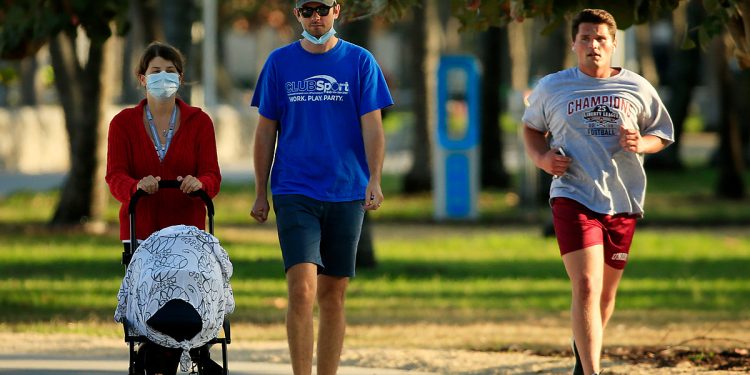 Hidup Berdampingan dengan Covid