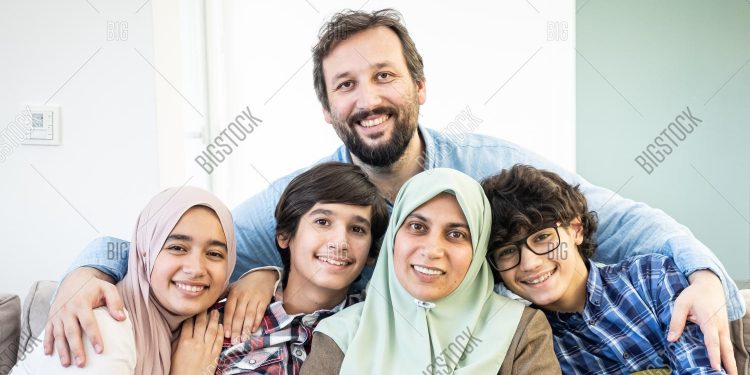 Rumah Tangga Harmonis tanpa Pacaran (3)