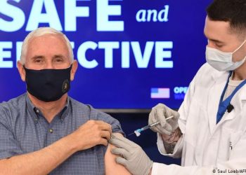 Infeksi COVID-19 Melonjak di AS, Meski Ada Kemajuan Vaksinasi